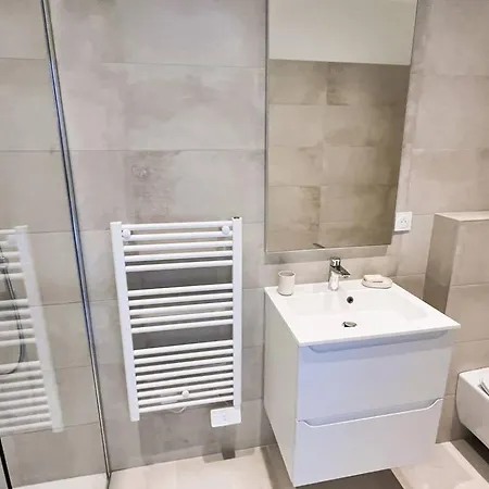 Copains, 5 Pers, Piscine Chauffee, 5 Mn Cirendinu