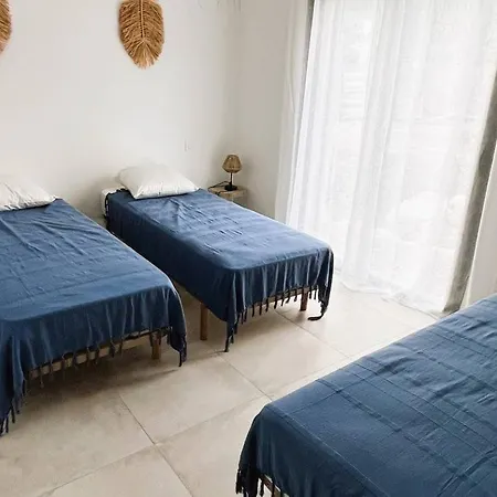 Copains, 5 Pers, Piscine Chauffee, 5 Mn Вилла Cirendinu