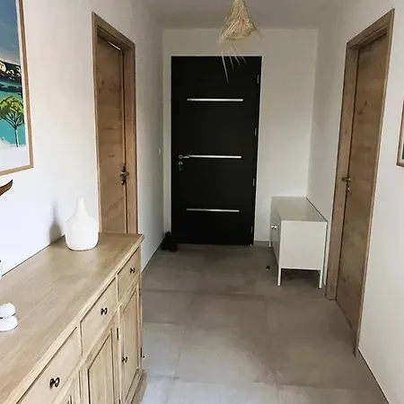 Copains, 5 Pers, Piscine Chauffee, 5 Mn *