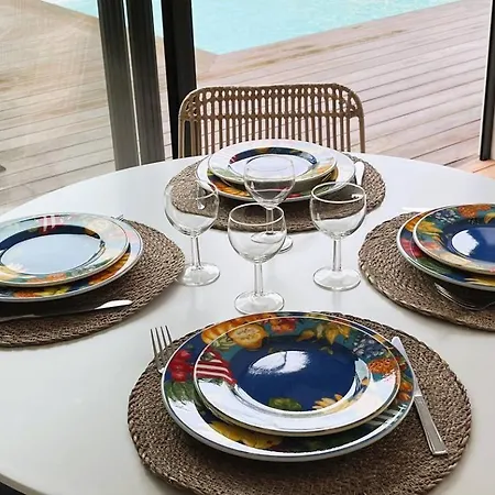 Copains, 5 Pers, Piscine Chauffee, 5 Mn Villa *