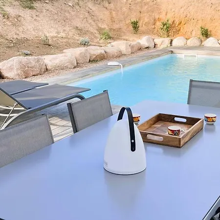 Copains, 5 Pers, Piscine Chauffee, 5 Mn Вилла Cirendinu